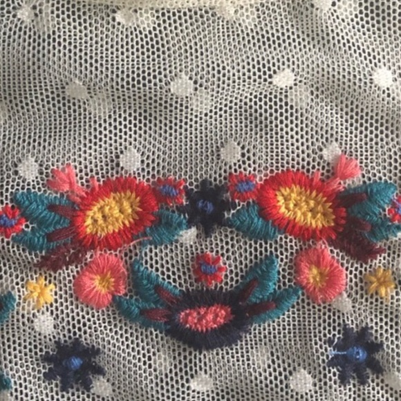 Mesh polka dot boho Flower vine appliqué off white long sleeve peplum top sz L - Picture 6 of 8